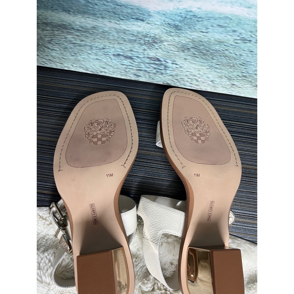 👟Vince Camuto Women White Pebbled Leather Gold Block Heel Buckle Sandals Size11 - Picture 10 of 11